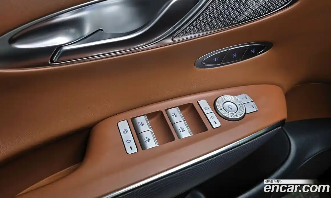 Genesis GV70 2021 2.5 гидро в Москве № 2051842, фото 27