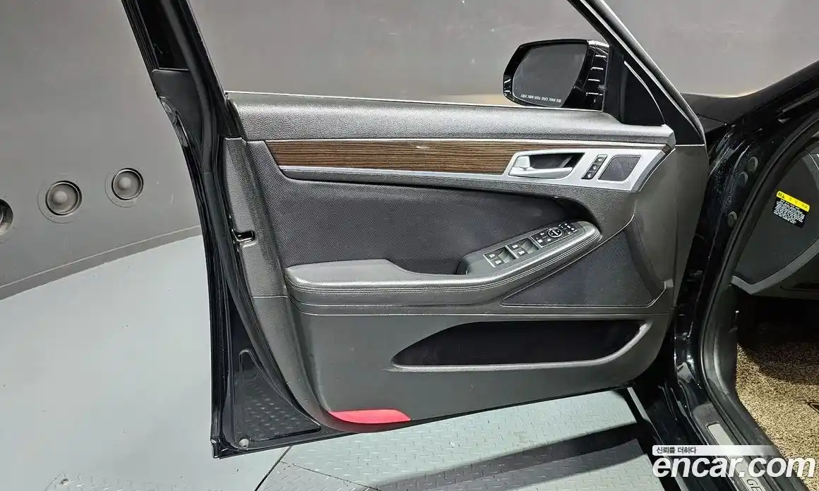 Genesis G80 2017 3.3 гидро в Москве № 2051861, фото 14