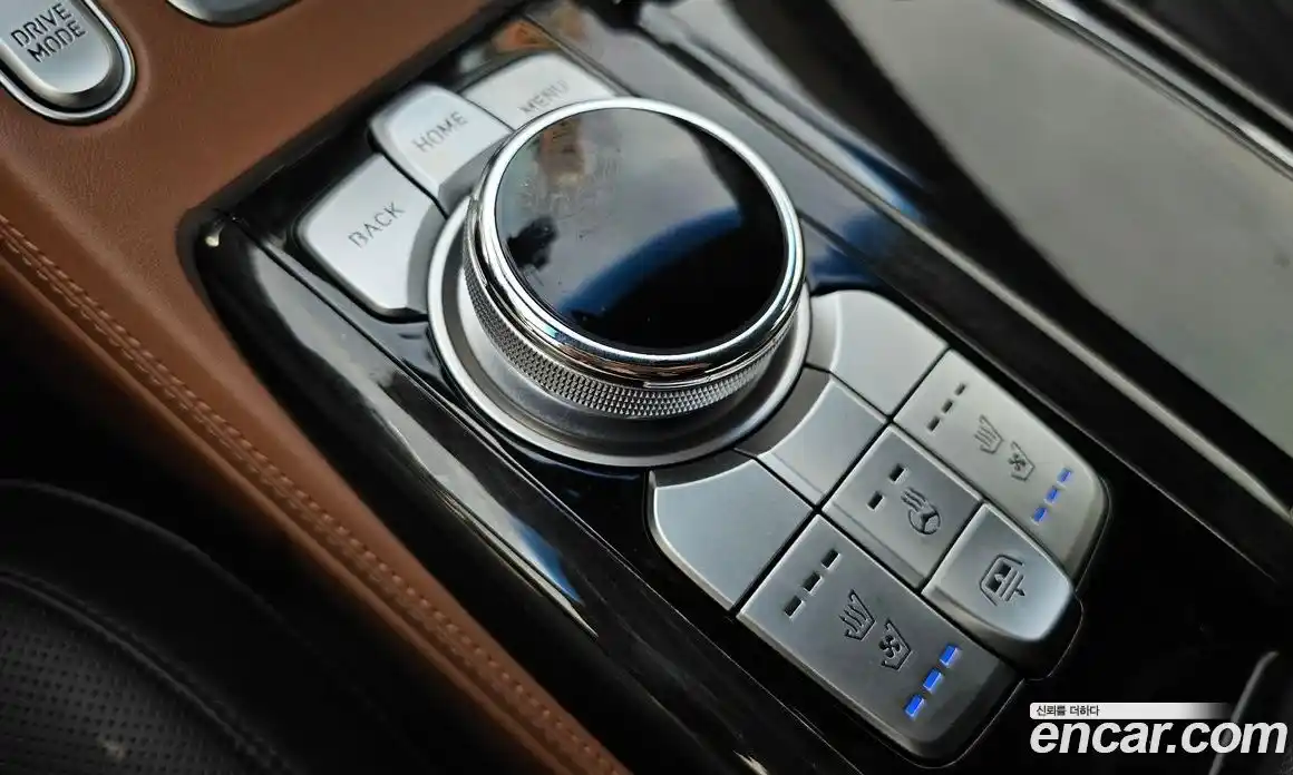 Genesis G90 2020 3.8 гидро в Москве № 2051869, фото 16