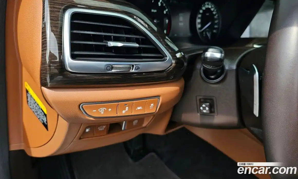 Genesis G90 2020 3.8 гидро в Москве № 2051869, фото 17