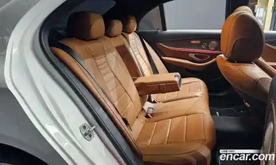 Mercedes-Benz E-Class 2021 2.0 гидро в Москве № 2052066, миниатюра 12