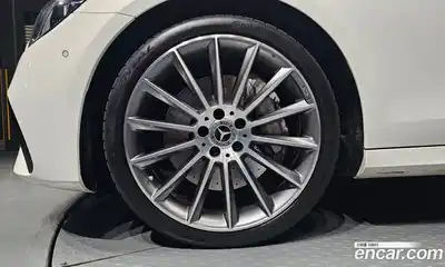 Mercedes-Benz E-Class 2021 2.0 гидро в Москве № 2052066, миниатюра 5