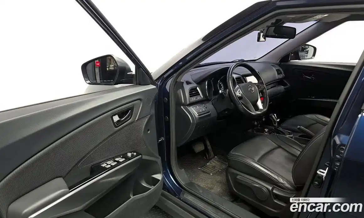 SsangYong TIBOLI 2018 1.6 гидро в Москве № 2052217, фото 10