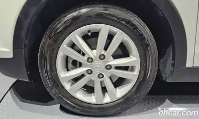 SsangYong TIBOLI 2018 1.6 гидро в Москве № 2052236, миниатюра 5