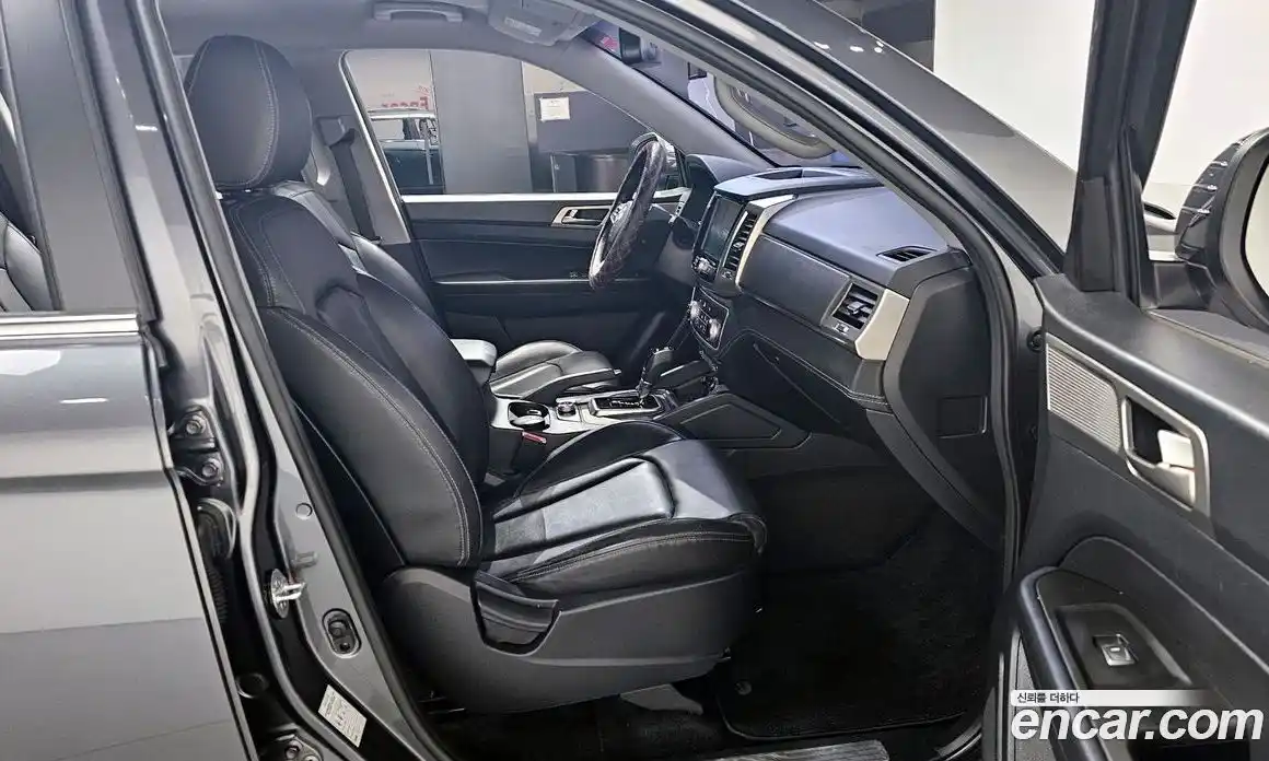 SsangYong Rexton 2018 2.2 гидро в Москве № 2052311, фото 16