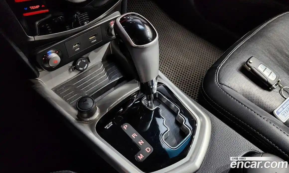 SsangYong TIBOLI 2015 1.6 гидро в Москве № 2052716, фото 9