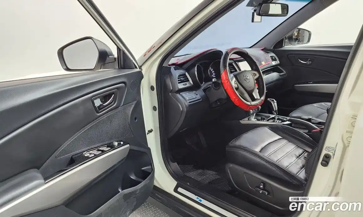 SsangYong TIBOLI 2015 1.6 гидро в Москве № 2052716, фото 10