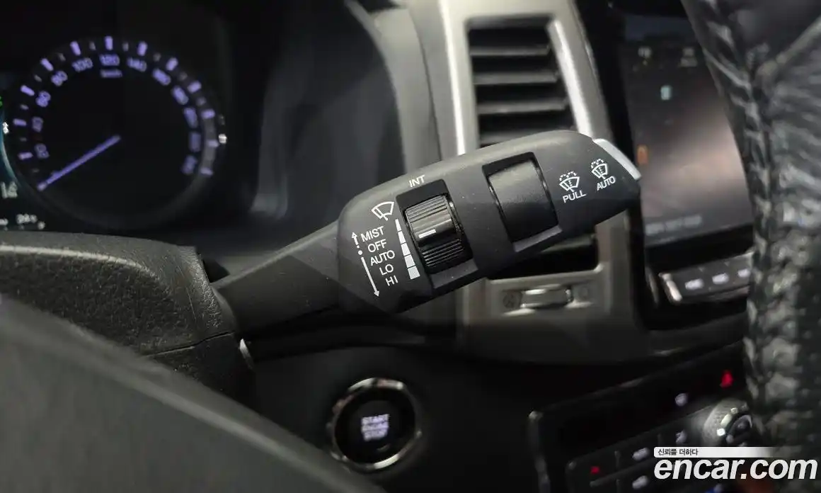 SsangYong Rexton 2019 2.2 гидро в Москве № 2052760, фото 16