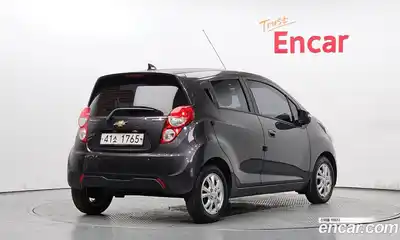 Chevrolet Spark 2015 1.0 гидро в Москве № 2052941, миниатюра 2