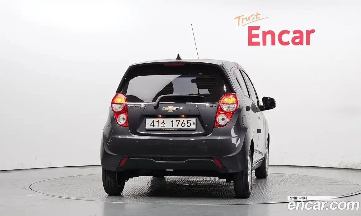 Chevrolet Spark 2015 1.0 гидро в Москве № 2052941, фото 4