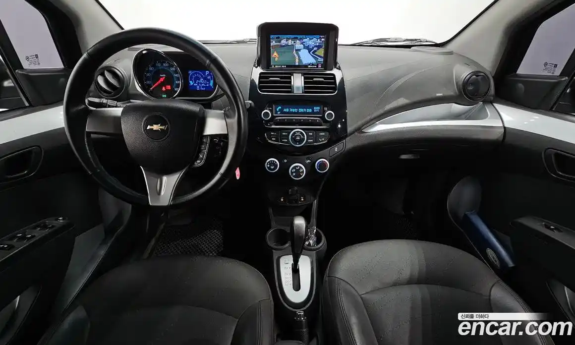 Chevrolet Spark 2015 1.0 гидро в Москве № 2052941, фото 10