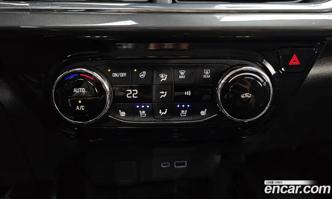 Chevrolet Trax 2023 1.2 гидро в Москве № 2053008, фото 20