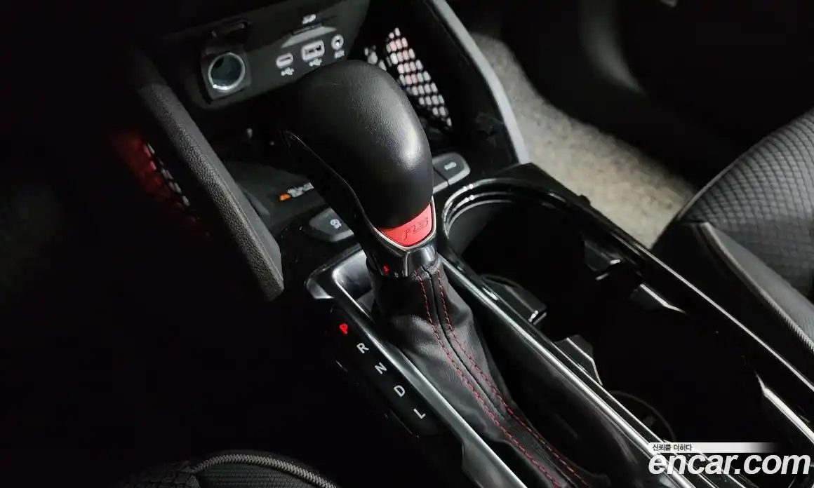 Chevrolet TrailBlazer 2020 1.3 гидро в Москве № 2053091, фото 9