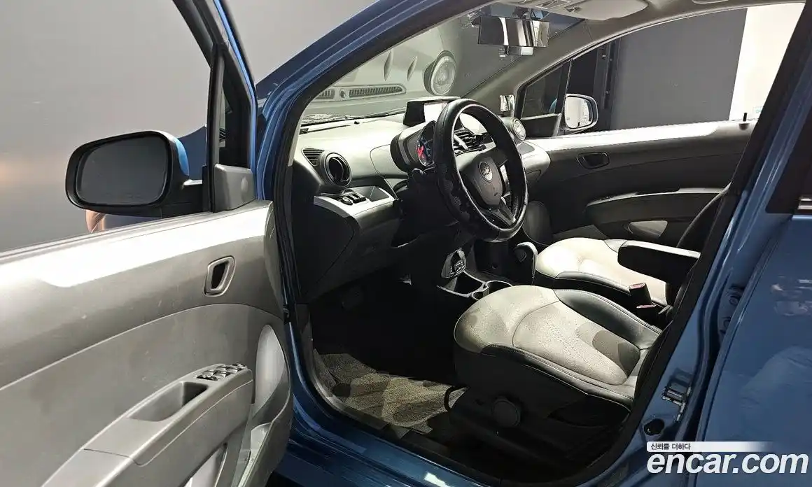 Chevrolet Spark 2013 1.0 гидро в Москве № 2053130, фото 10