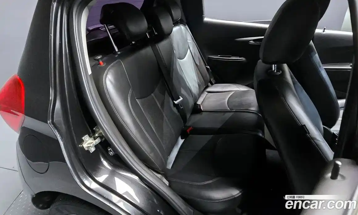 Chevrolet Spark 2017 1.0 гидро в Москве, фото 11