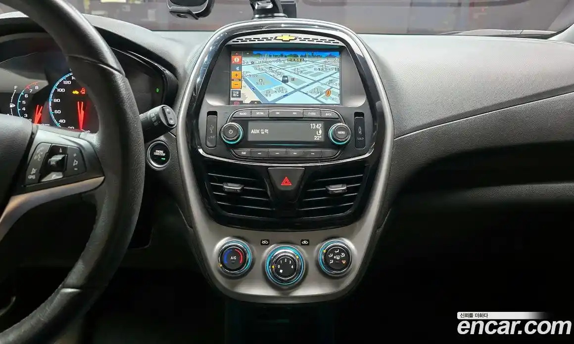 Chevrolet Spark 2017 1.0 гидро в Москве, фото 14