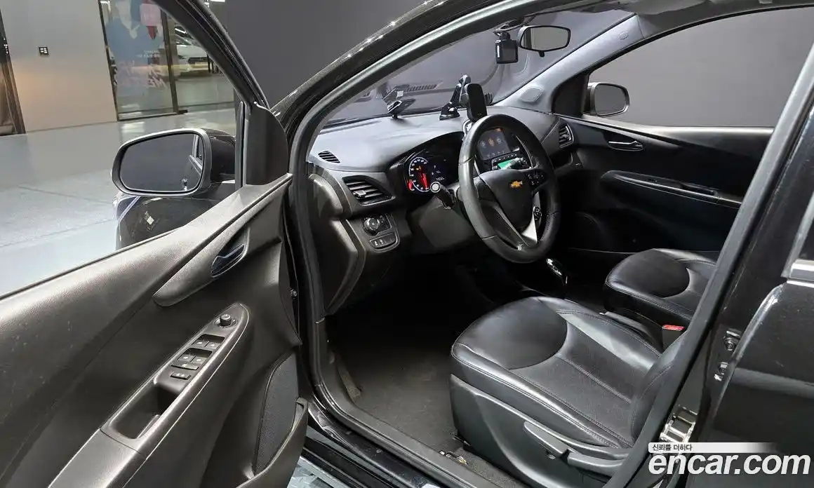 Chevrolet Spark 2017 1.0 гидро в Москве, фото 10
