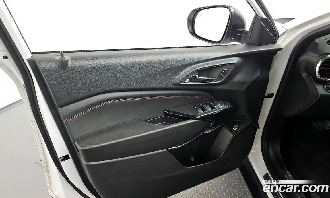 Chevrolet Trax 2023 1.2 гидро в Москве № 2053354, фото 14