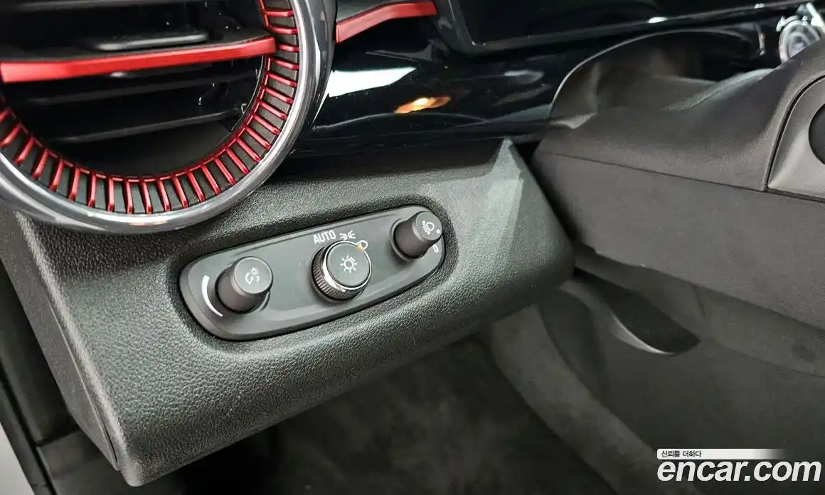 Chevrolet Trax 2023 1.2 гидро в Москве № 2053354, фото 29