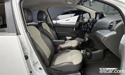 Chevrolet Spark 2014 1.0 гидро в Москве № 2053454, миниатюра 11