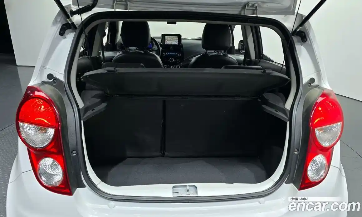 Chevrolet Spark 2014 1.0 гидро в Москве № 2053454, фото 20