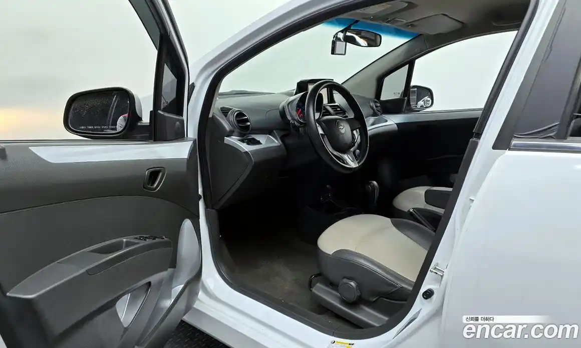 Chevrolet Spark 2014 1.0 гидро в Москве № 2053454, фото 10