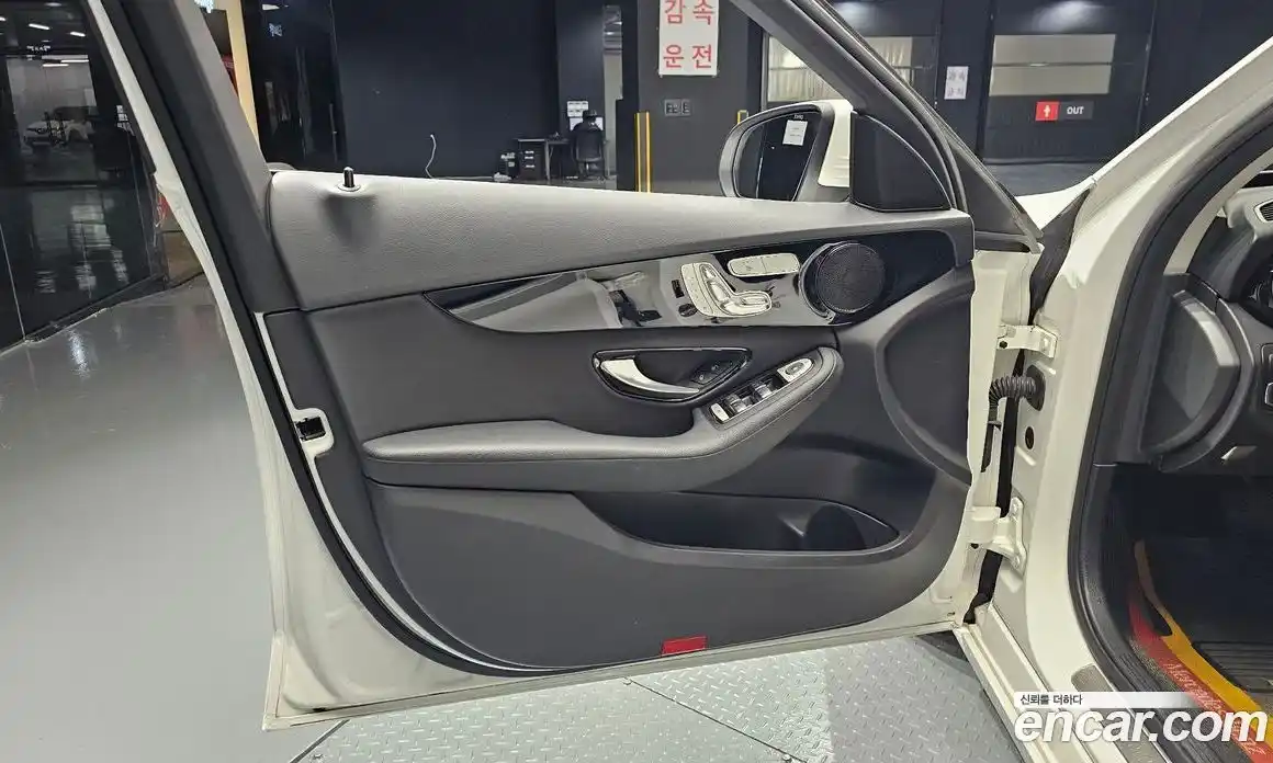 Mercedes-Benz C-Class 2018 2.0 гидро в Москве № 2053562, фото 14
