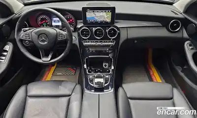 Mercedes-Benz C-Class 2018 2.0 гидро в Москве № 2053562, миниатюра 10