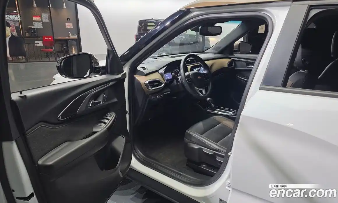 Chevrolet TrailBlazer 2020 1.3 гидро в Москве № 2053567, фото 10