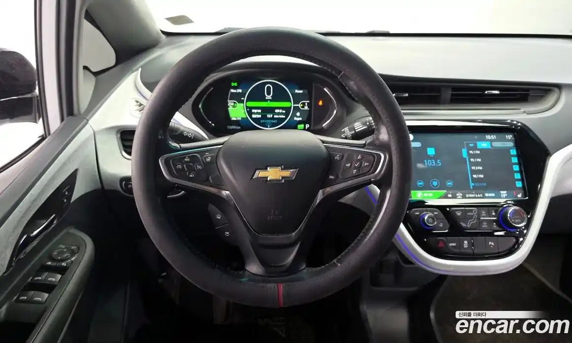 Chevrolet Bolt EV 2018 0.2 гидро в Москве № 2053659, фото 19