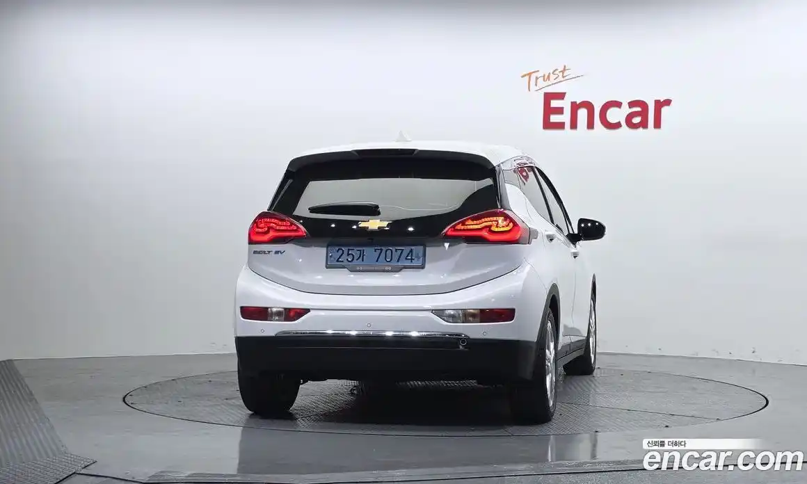 Chevrolet Bolt EV 2018 0.2 гидро в Москве № 2053659, фото 4
