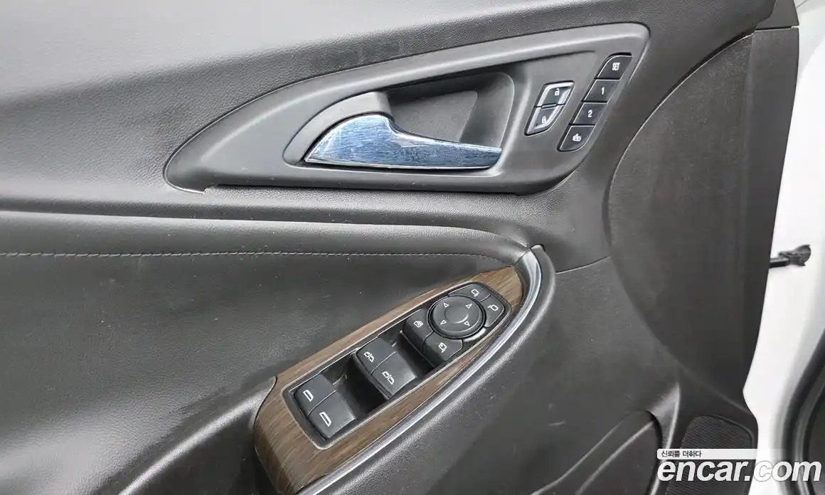 Chevrolet Malibu 2017 1.5 гидро в Москве № 2053673, фото 12
