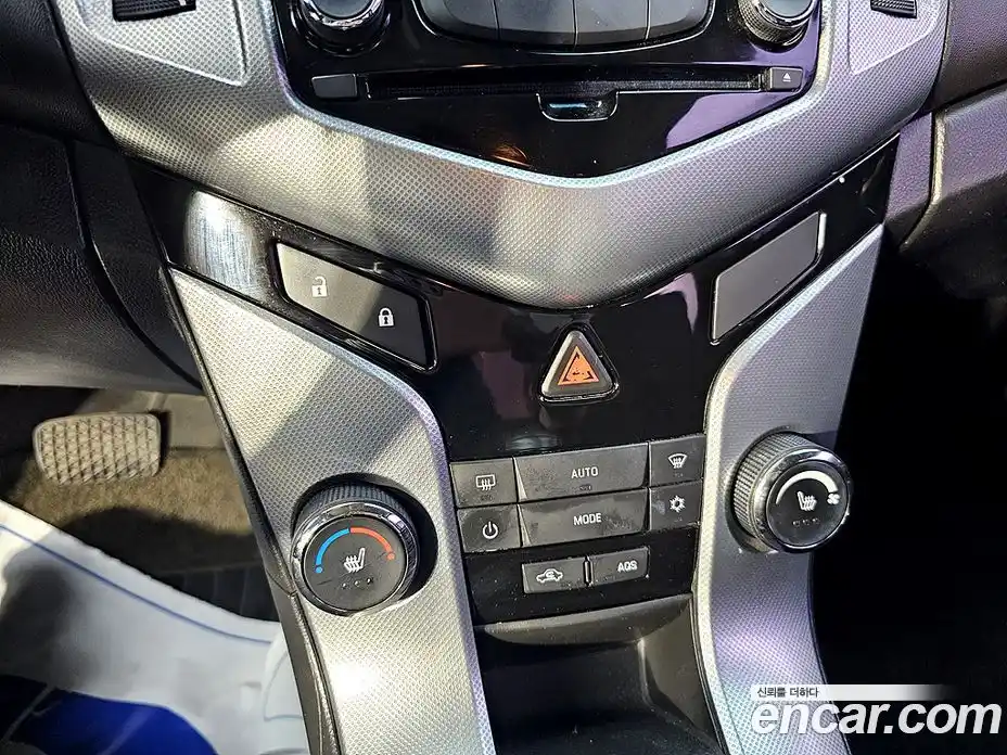 Chevrolet Cruze 2011 1.8 гидро в Москве № 2053756, фото 15