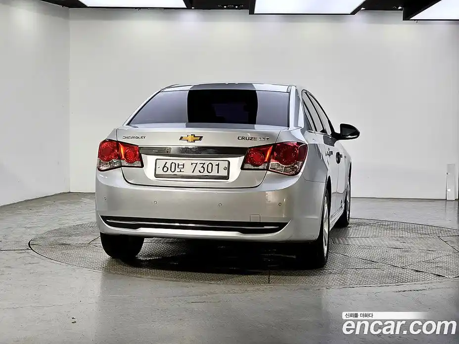Chevrolet Cruze 2011 1.8 гидро в Москве № 2053756, фото 3
