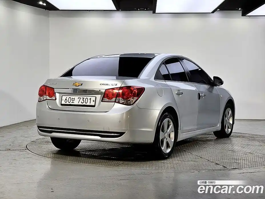 Chevrolet Cruze 2011 1.8 гидро в Москве № 2053756, фото 4