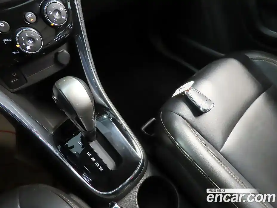 Chevrolet Trax 2017 1.6 гидро в Москве № 2053768, фото 14