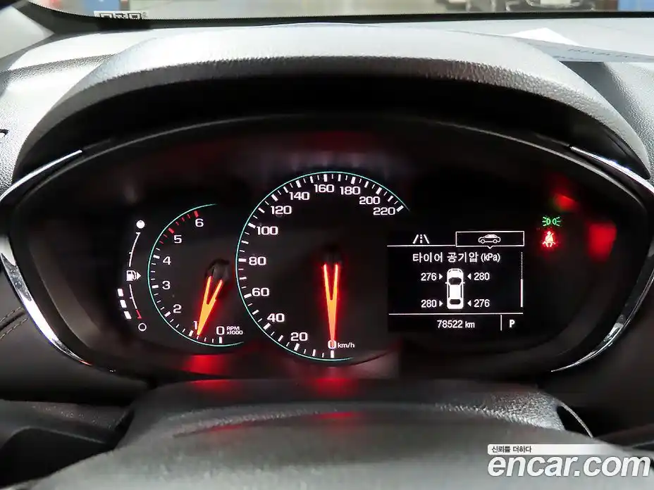 Chevrolet Trax 2017 1.6 гидро в Москве № 2053768, фото 10