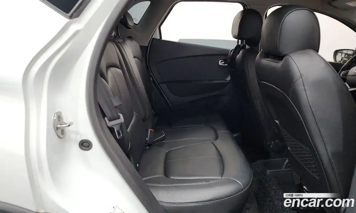 Renault QM3 2019 1.5 гидро в Москве № 2053877, фото 17