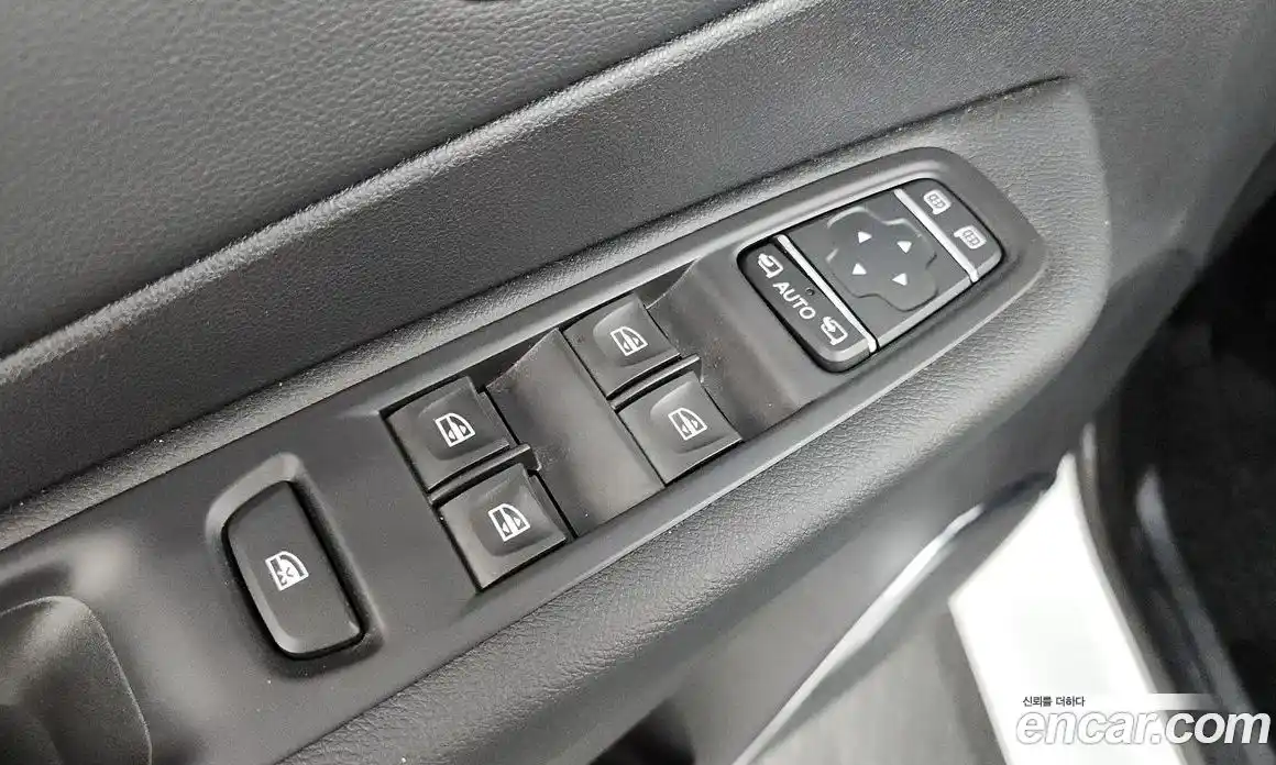 Renault QM3 2019 1.5 гидро в Москве № 2053877, фото 28
