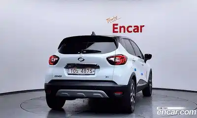 Renault QM3 2019 1.5 гидро в Москве № 2053877, миниатюра 4
