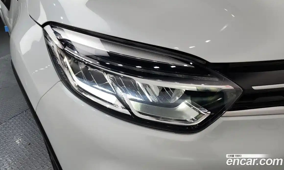 Renault QM3 2019 1.5 гидро в Москве № 2053877, фото 8