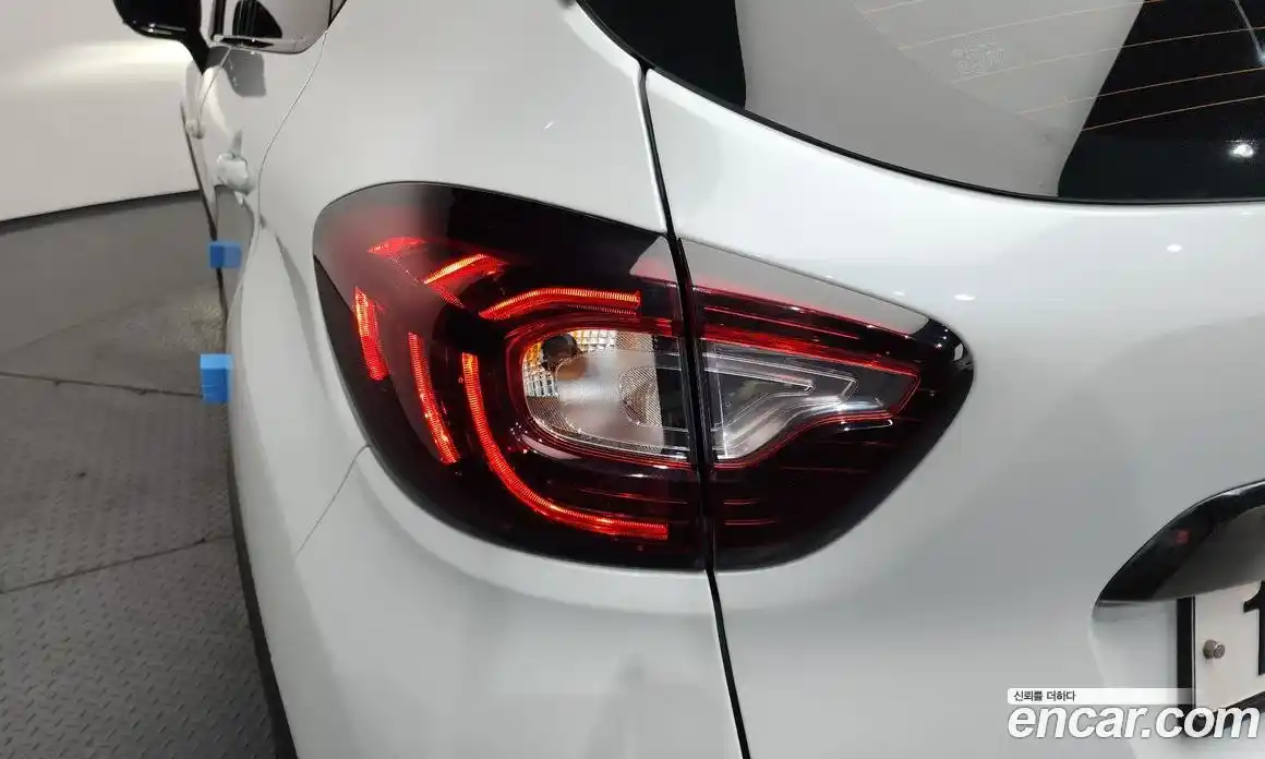 Renault QM3 2019 1.5 гидро в Москве № 2053877, фото 9