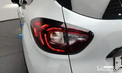 Renault QM3 2019 1.5 гидро в Москве № 2053877, миниатюра 9