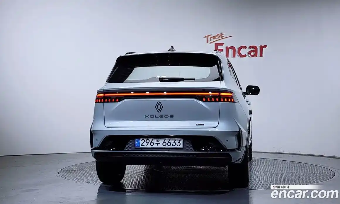 Renault Grand Koleos 2025 1.5 гидро в Москве № 2053891, фото 4