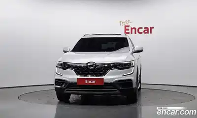 Renault QM6 2021 2.0 гидро в Москве № 2053913, миниатюра 3