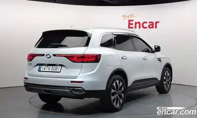 Renault QM6 2022 2.0 гидро в Москве № 2053935, миниатюра 2