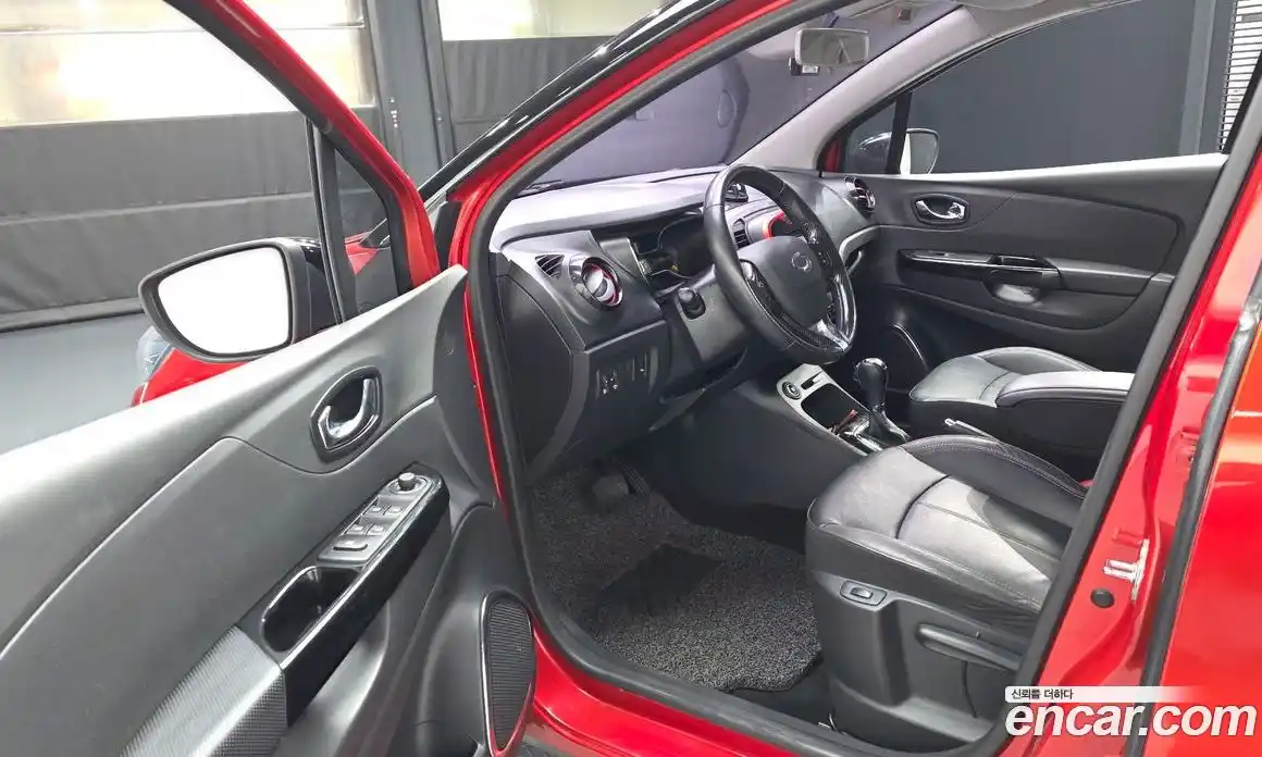 Renault QM3 2015 1.5 гидро в Москве № 2054104, фото 13