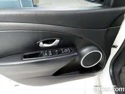 Renault SM3 2013 1.6 гидро в Москве № 2054161, миниатюра 12