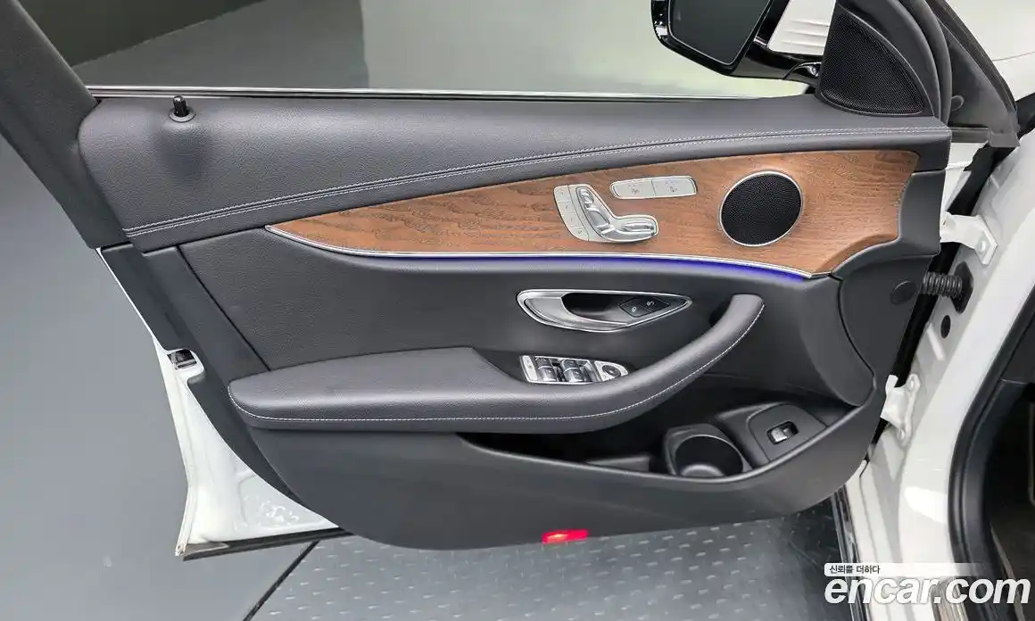 Mercedes-Benz E-Class 2021 1.9 гидро в Москве № 2054258, фото 14