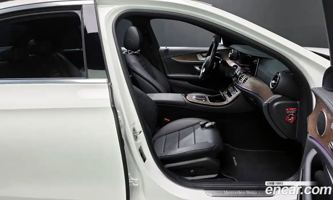 Mercedes-Benz E-Class 2021 1.9 гидро в Москве № 2054258, фото 16